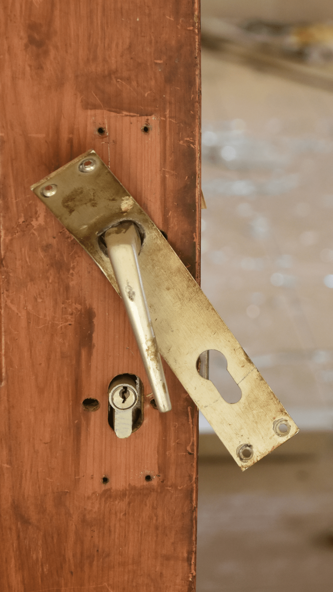 Damage Door - Emergency Burglary Damage Repair